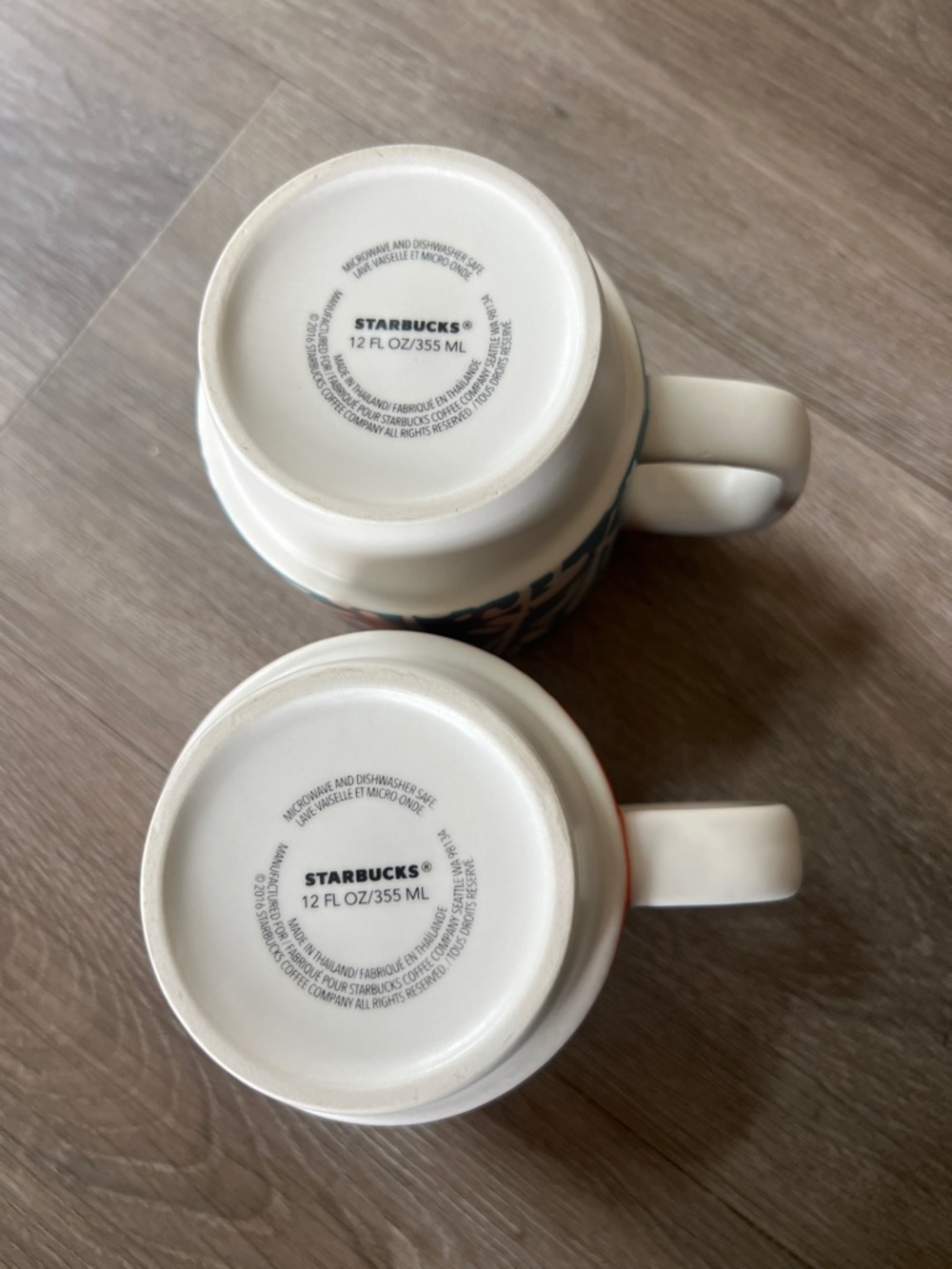 Starbucks Set of 2 Stackable Mugs - Picture 7 of 8